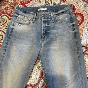 GOOD AMERICAN • Good Legs Jeans